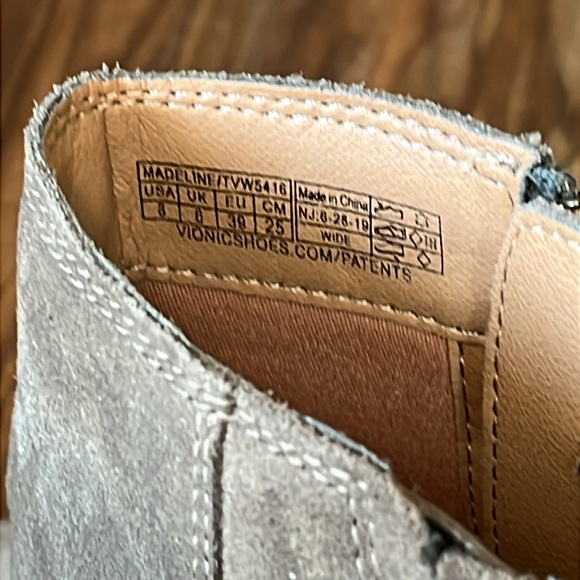 Vionic Gray Ankle Boots with Tassel Zipper - Picture 5 of 6